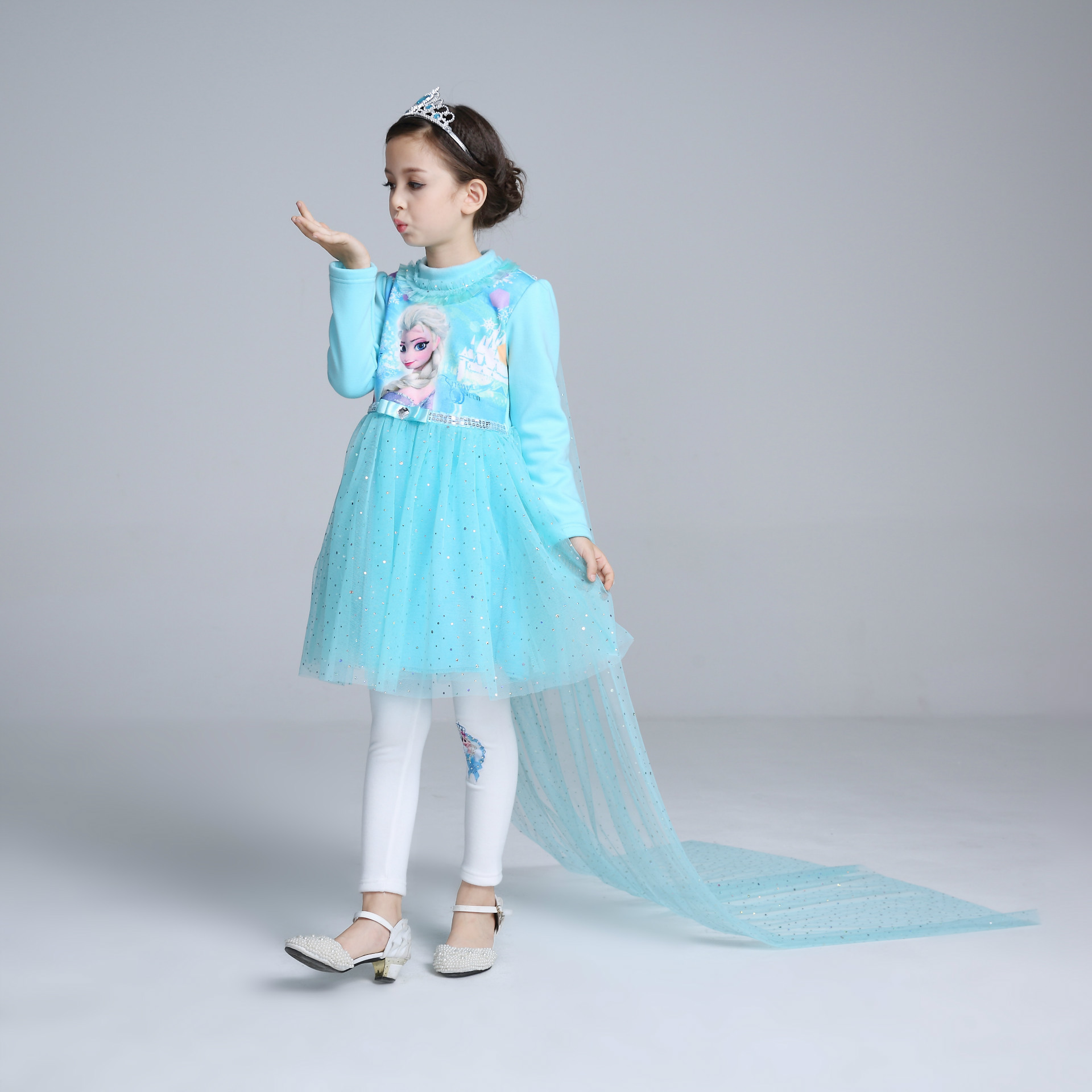 F68122-1  Girls princess skirt